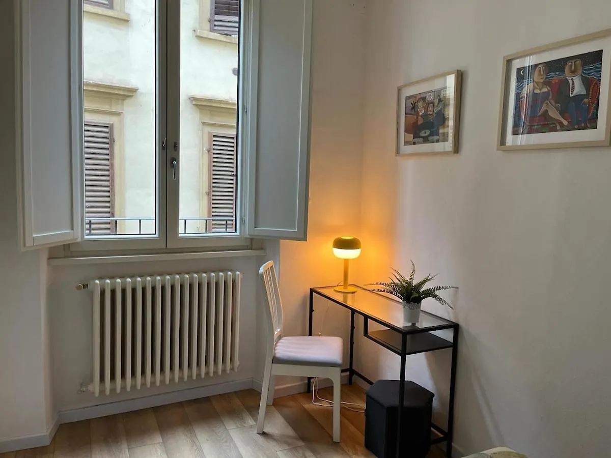 Duomo Santa Maria Fiore Apartment Floransa İtalya