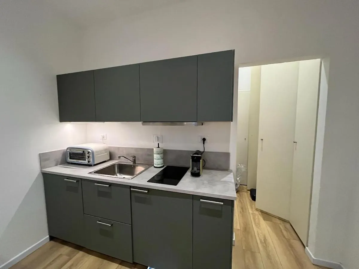 Duomo Santa Maria Fiore Apartment フィレンツェ